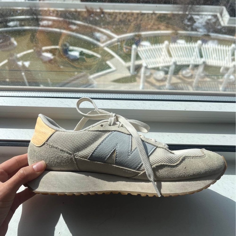 New Balance 237 Women’s size 9